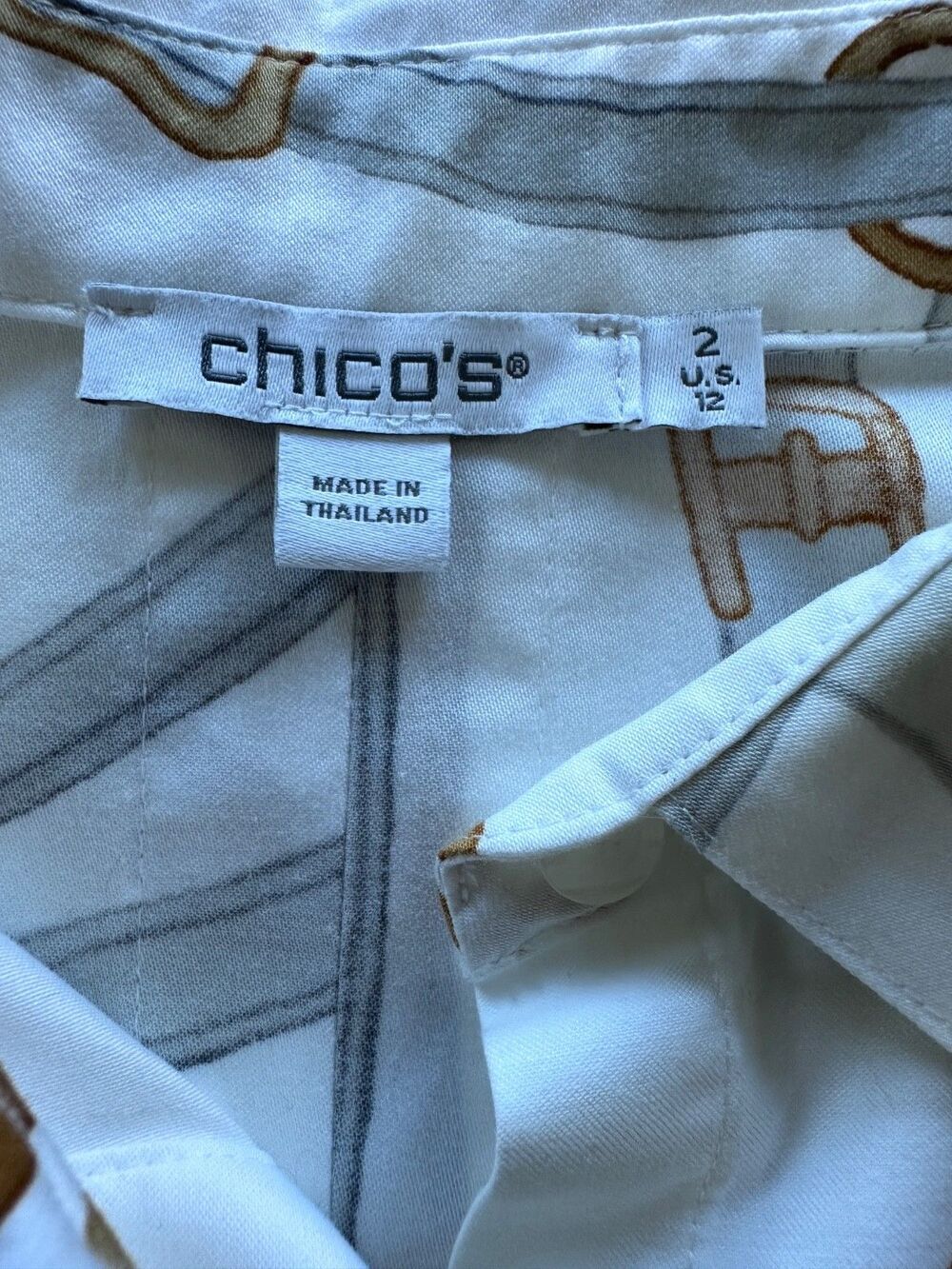 Chico's No-Iron Equestrian-Inspired Pattern Tunic Chico’s 2 (Large / US 12) - Picture 3 of 7